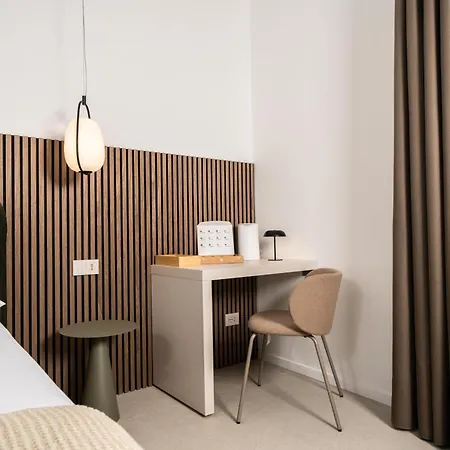 Ypnos 4* Νάπολη